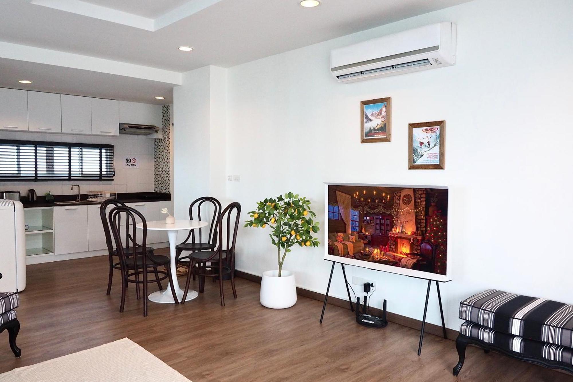 The Beach Bangsaen By Thanthita Next To Wonnapa Beach Free Disney Plus Ngoại thất bức ảnh